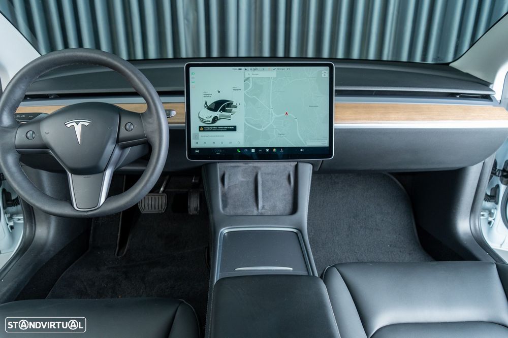 Tesla Model 3 Standard Range Plus RWD - 30