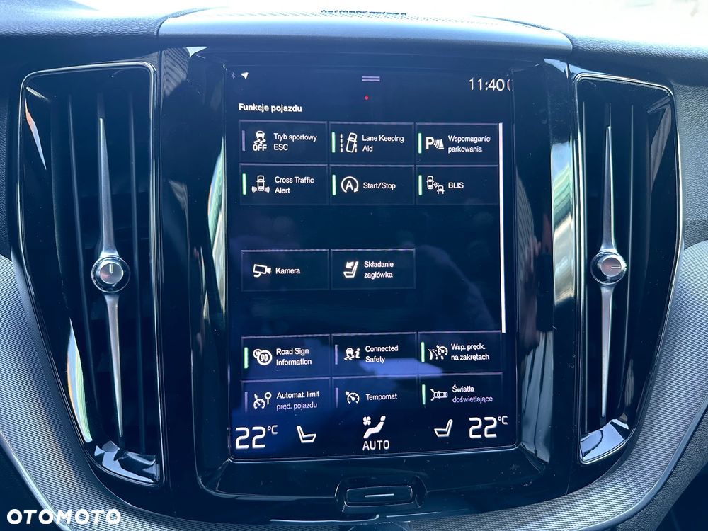 Volvo XC 60 B4 D AWD Geartronic RDesign - 32