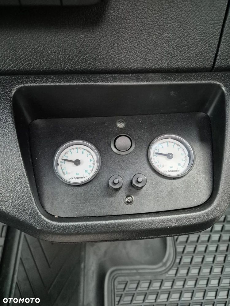 Hymer-Eriba 580 4x4 - 32