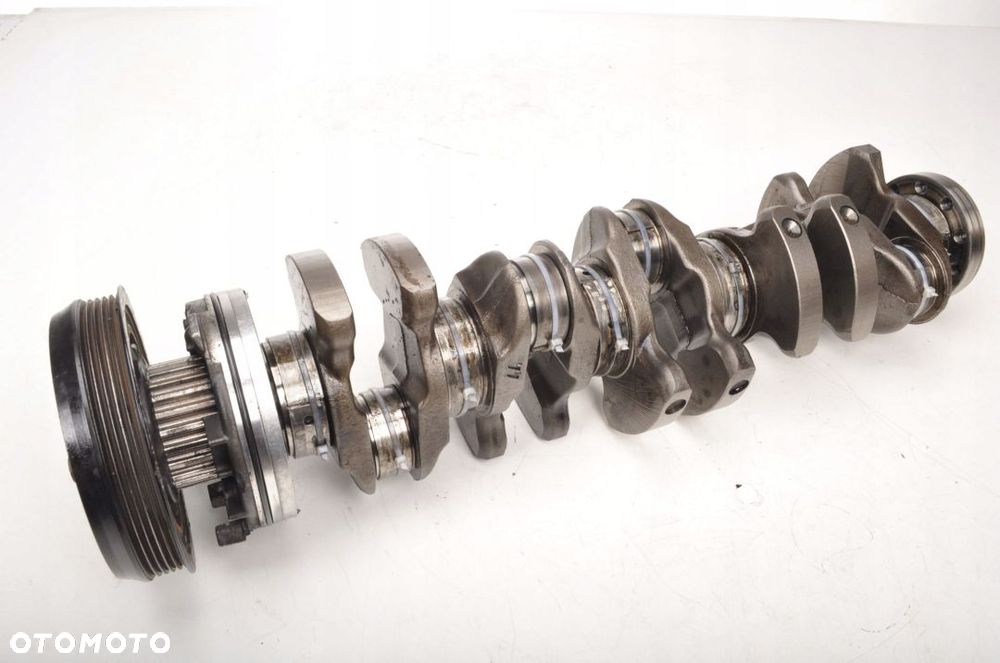 VOLVO C30 S40 C70 2.0 D3 150KM WAŁ KORBOWY D5204T5 - 1