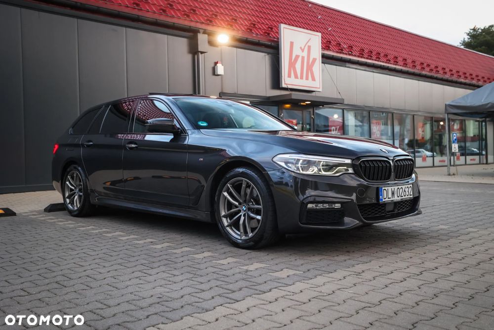 BMW Seria 5 520d xDrive M Sport sport - 12