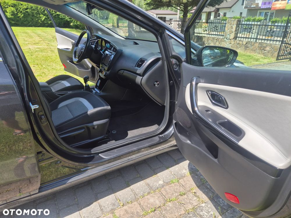 Kia Ceed 1.6 GDI Spirit - 29