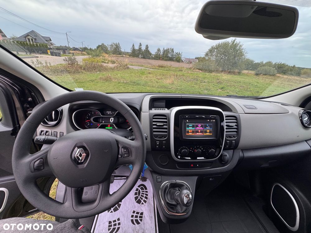 Renault Trafic - 18