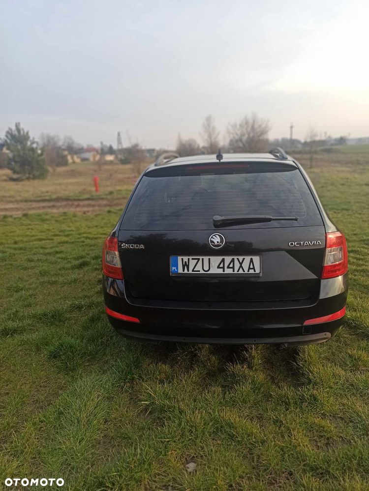 Skoda Octavia 1.6 TDI Ambition DSG - 3