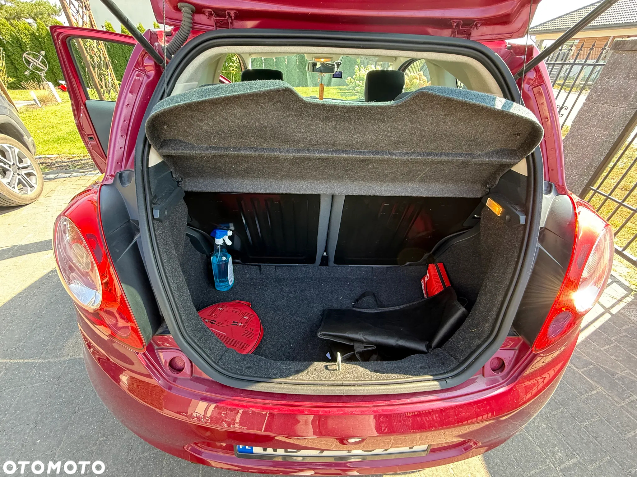 Ford KA 1.2 Titanium+ ASS EU6 - 11