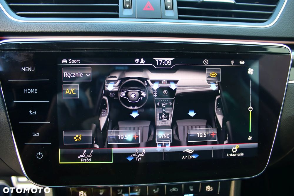 Skoda Superb 2.0 TDI SCR L&K DSG - 22