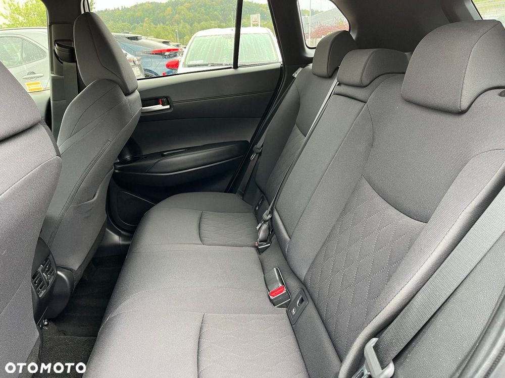 Toyota Corolla Cross 2.0 Hybrid Style - 29