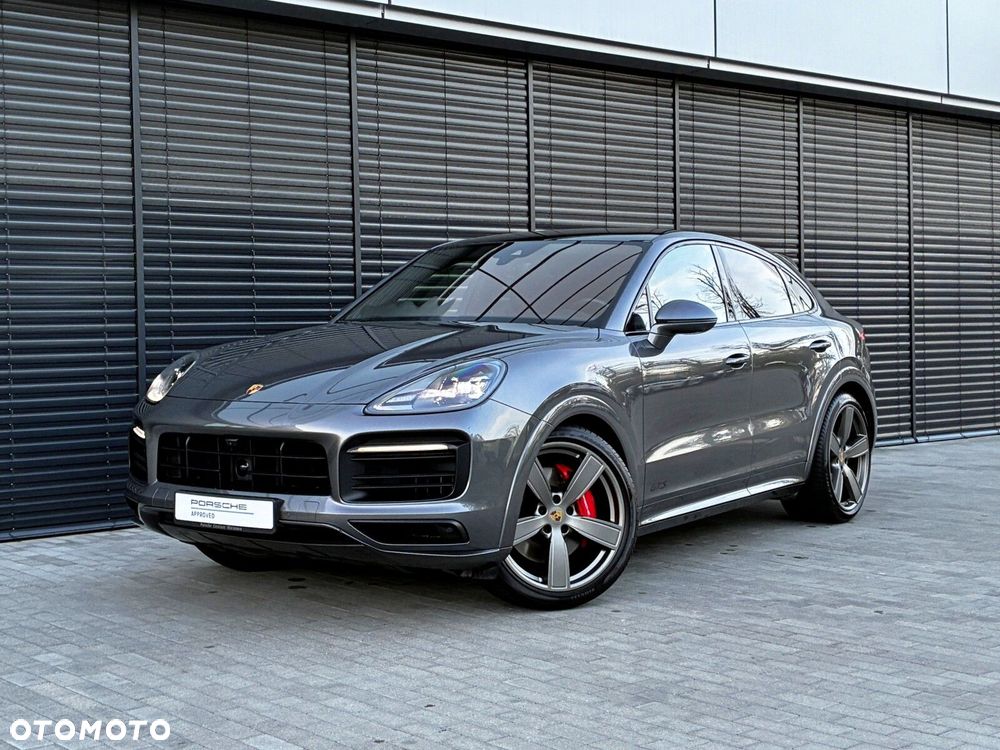 Porsche Cayenne - 2