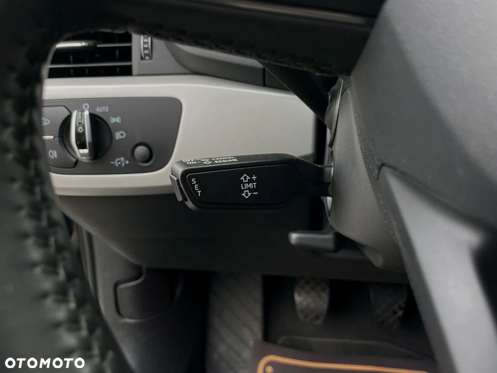 Audi A4 Avant 2.0 TDI DPF Ambition - 27