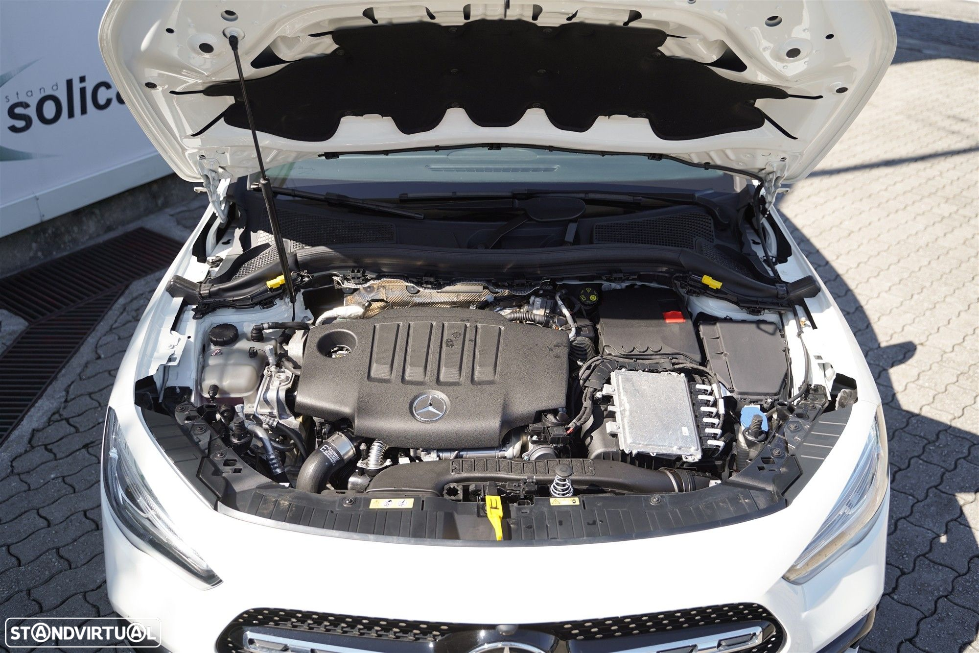 Mercedes-Benz GLA 180 d AMG Line - 34