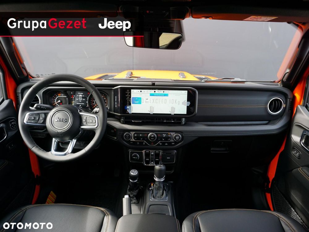 Jeep Wrangler - 5