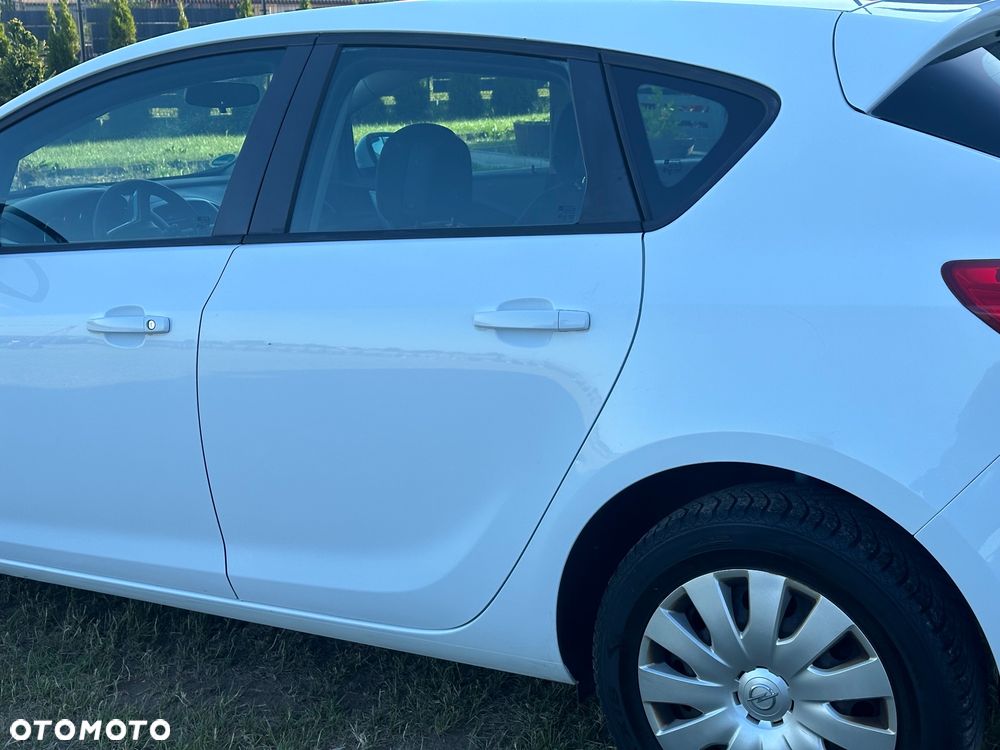 Opel Astra 1.4 Selection - 4