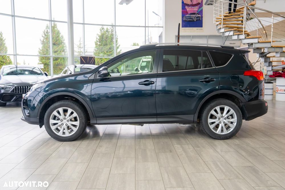 Toyota RAV4 - 7