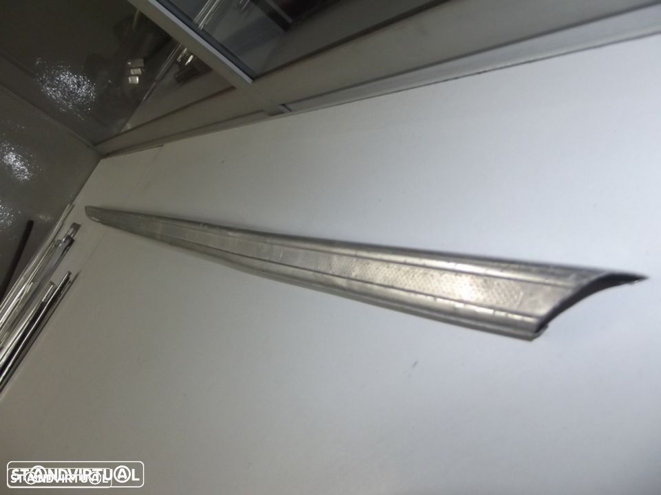 bmw E-30 frisos do chao e friso do avental - 3