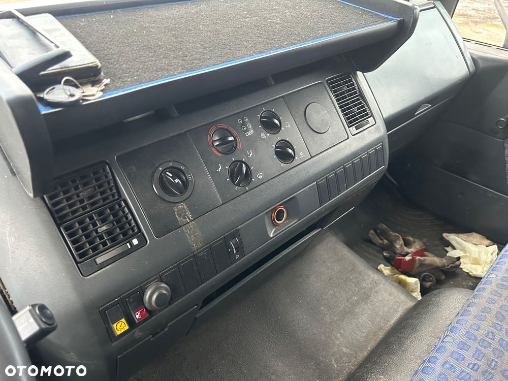 MAN LE 8.180 Kontener + Winda - 9