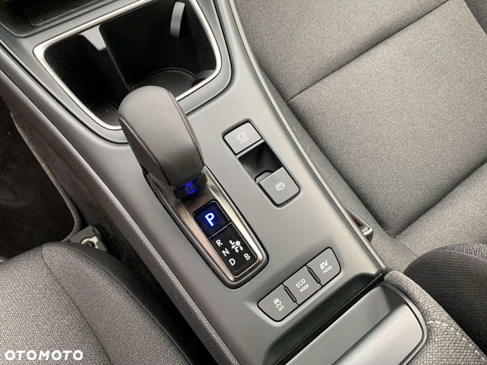Lexus LBX 1.5 Hybrid - 19