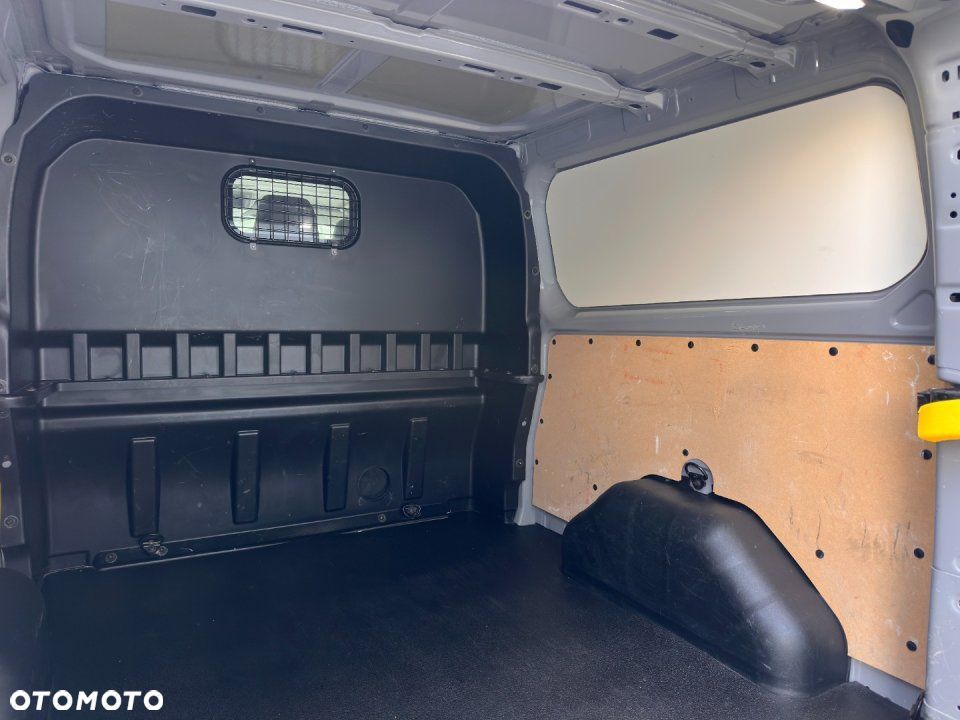 Ford Transit Custom - 22