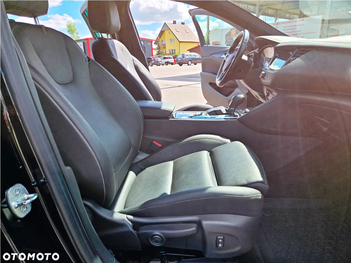 Opel Insignia Sports Tourer 1.5 Diesel Automatik Ultimate - 17