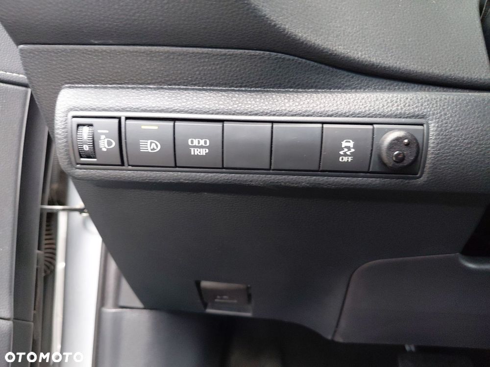 Toyota Corolla 1.8 Hybrid Comfort - 21
