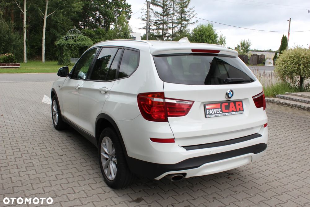 BMW X3 xDrive20d Luxury Line - 7