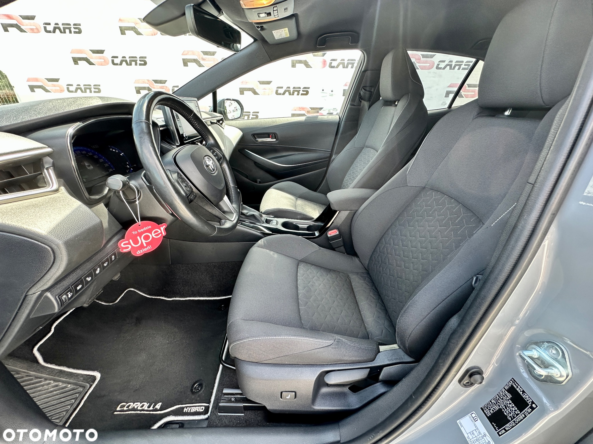 Toyota Corolla 2.0 Hybrid Style - 26