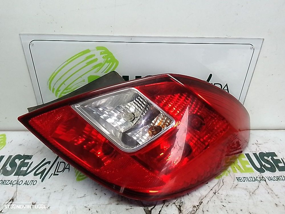 Farolim Stop Dto Opel Corsa D (S07) - 1
