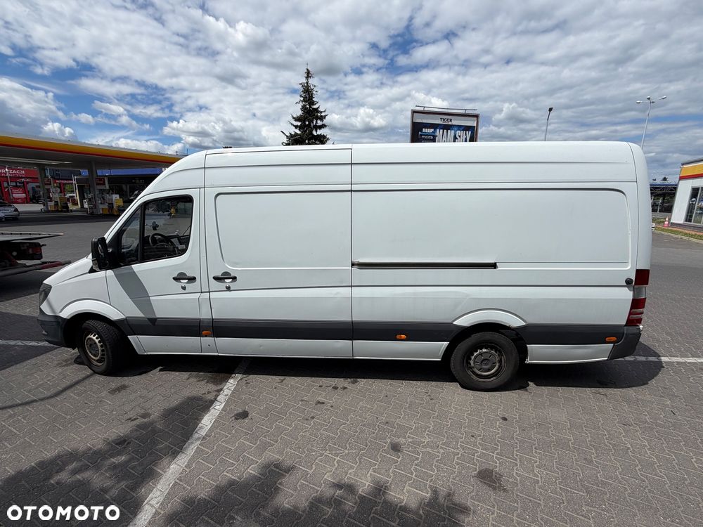 Mercedes-Benz Sprinter 906.211 - 6