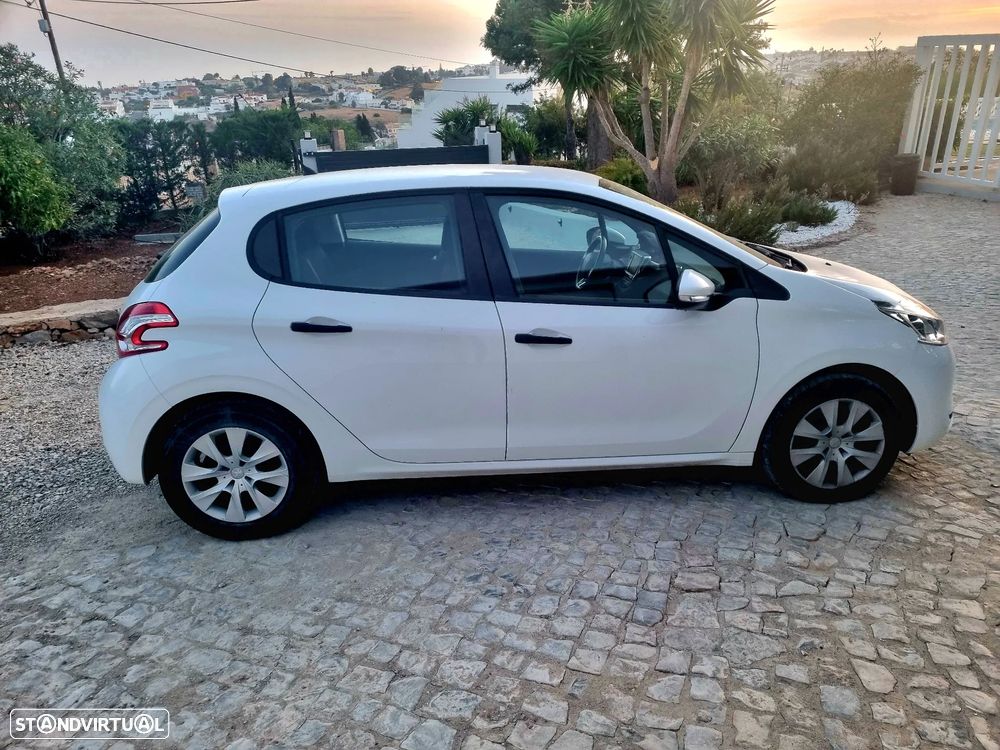 Peugeot 208 1.0 PureTech Access - 10