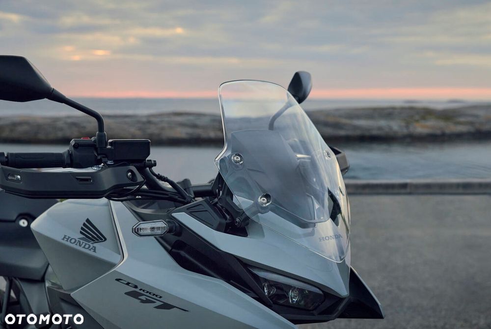 Honda CB - 22