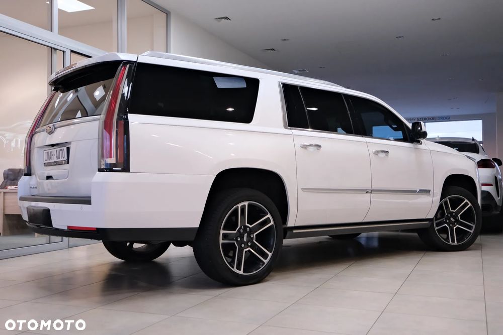 Cadillac Escalade - 15