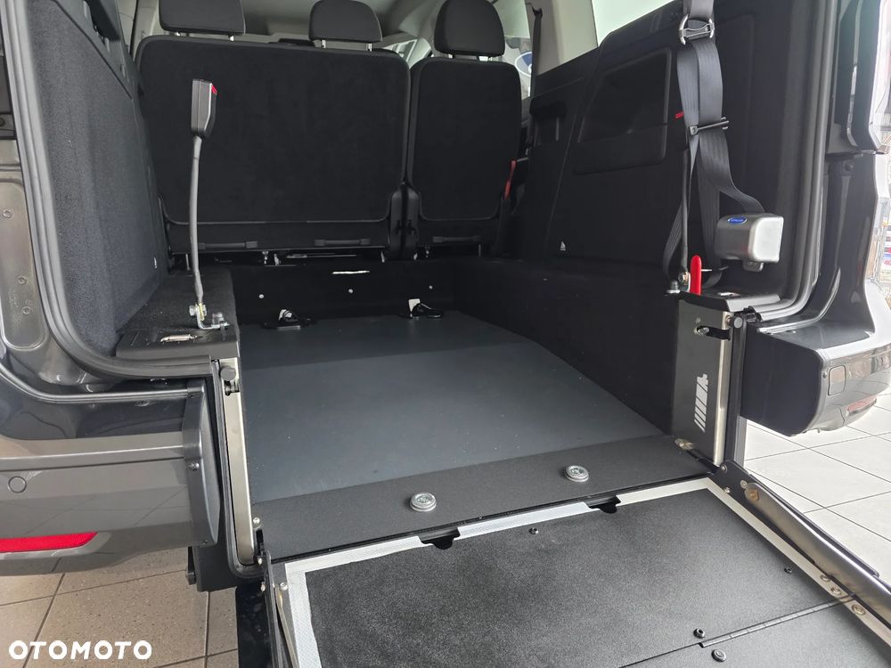 Ford Tourneo Connect Grand - 4
