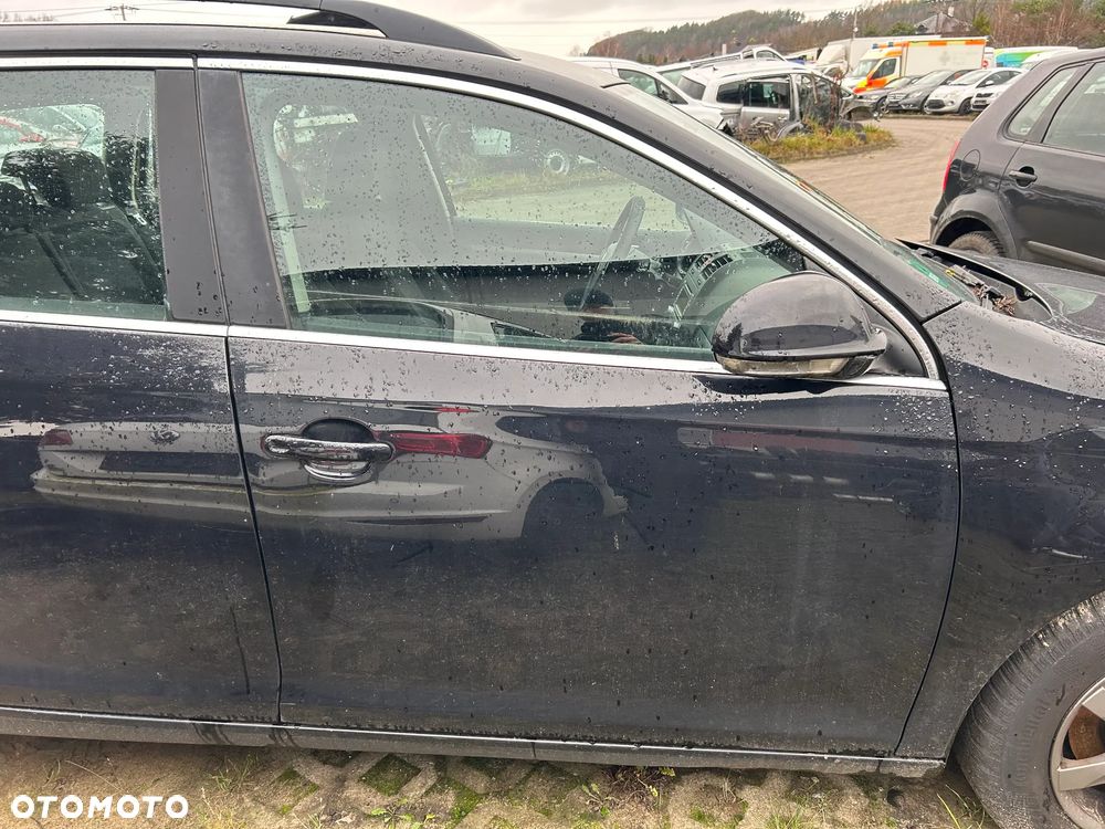 DRZWI PRAWE LEWE PRZÓD PRZEDNIE VW GOLF 5 V KOMBI - 1