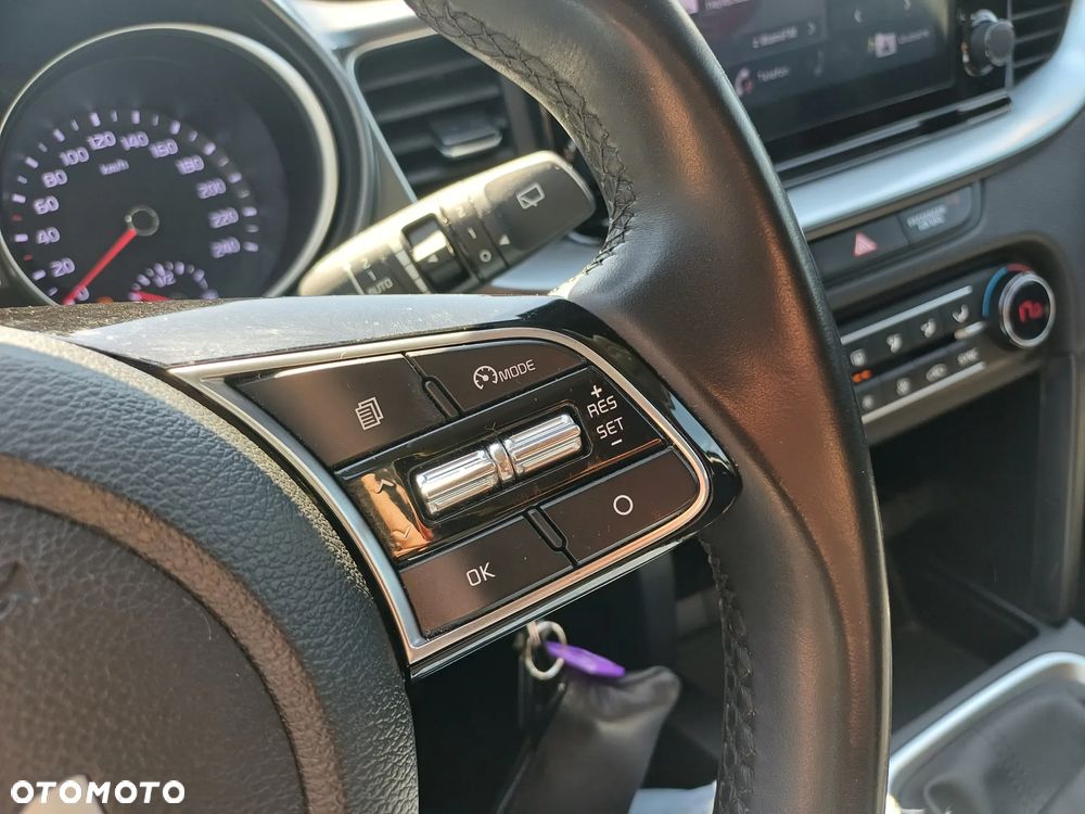 Kia XCeed 1.5 T-GDI M - 19