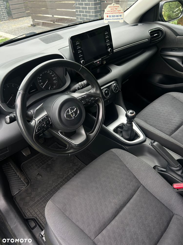 Toyota Yaris 1.5 Comfort - 10