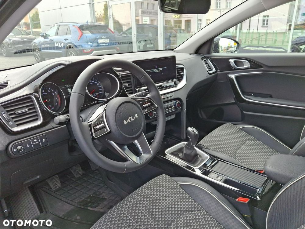Kia Ceed 1.5 T-GDI Tribute - 9