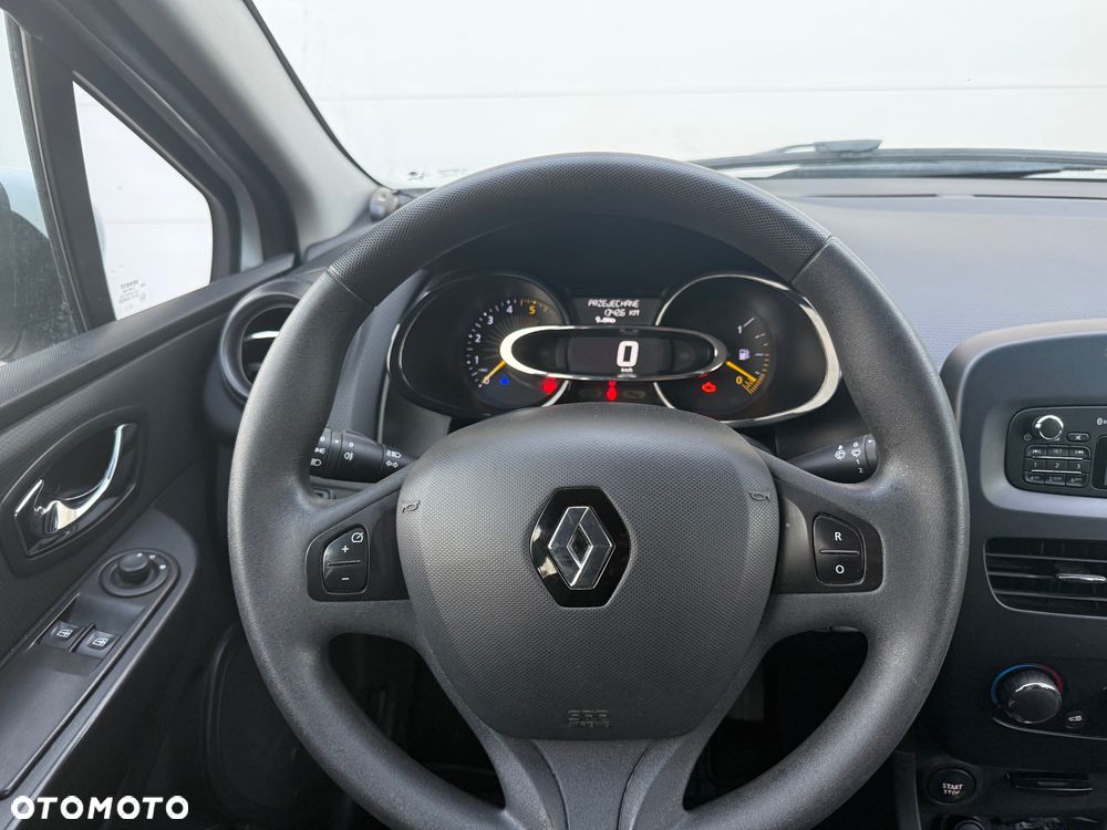 Renault Clio 1.5 dCi Authentique - 11