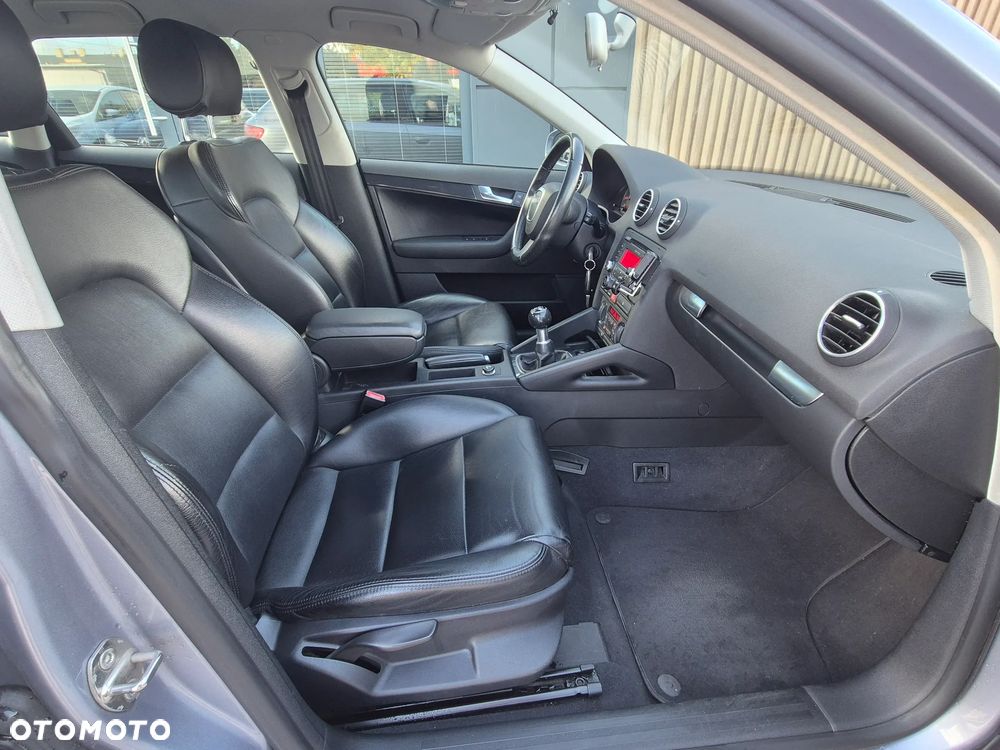 Audi A3 Sportback - 31