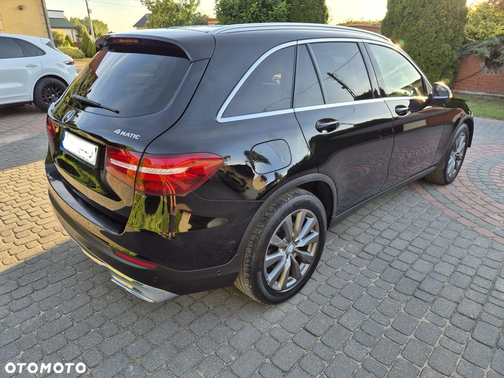 Mercedes-Benz GLC - 13