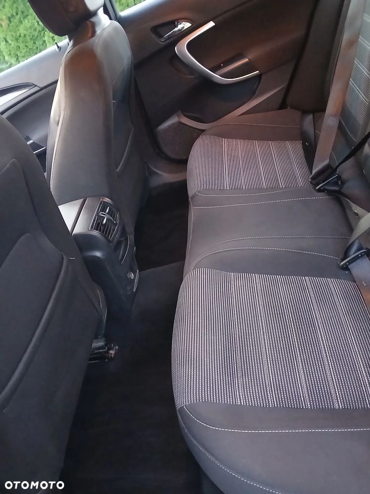 Opel Insignia 2.0 CDTI - 6