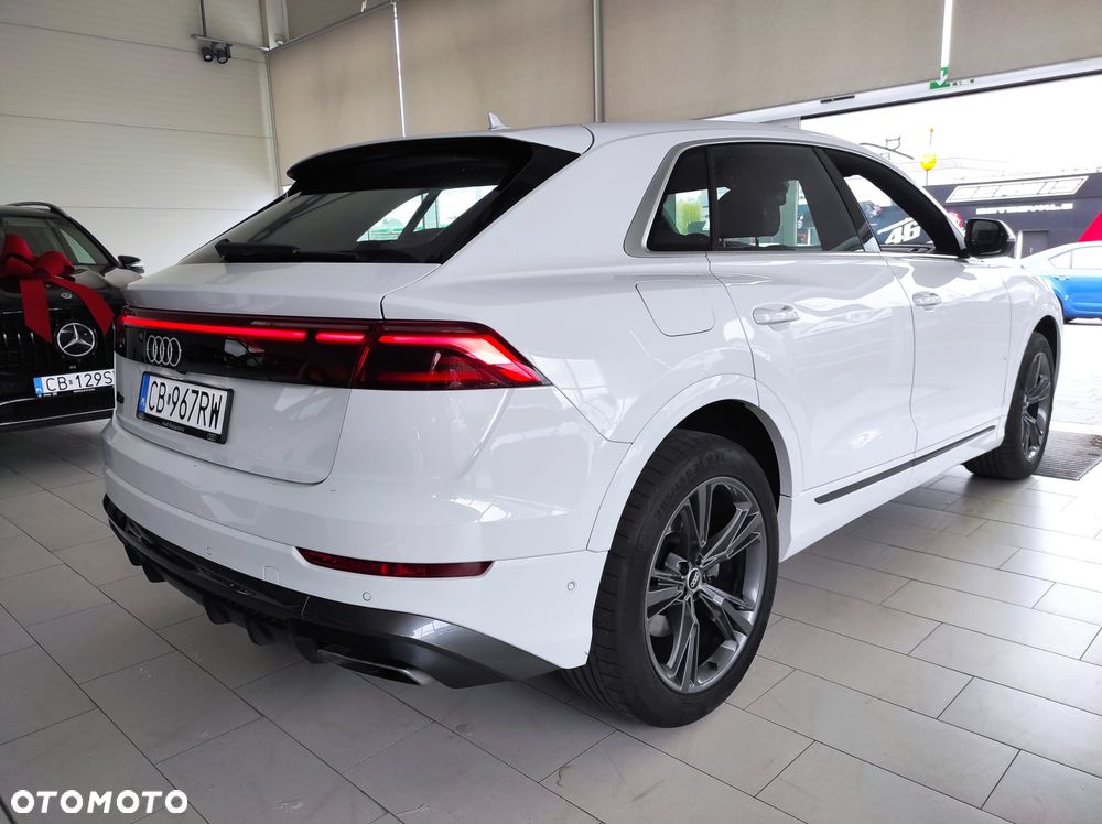 Audi Q8 - 3