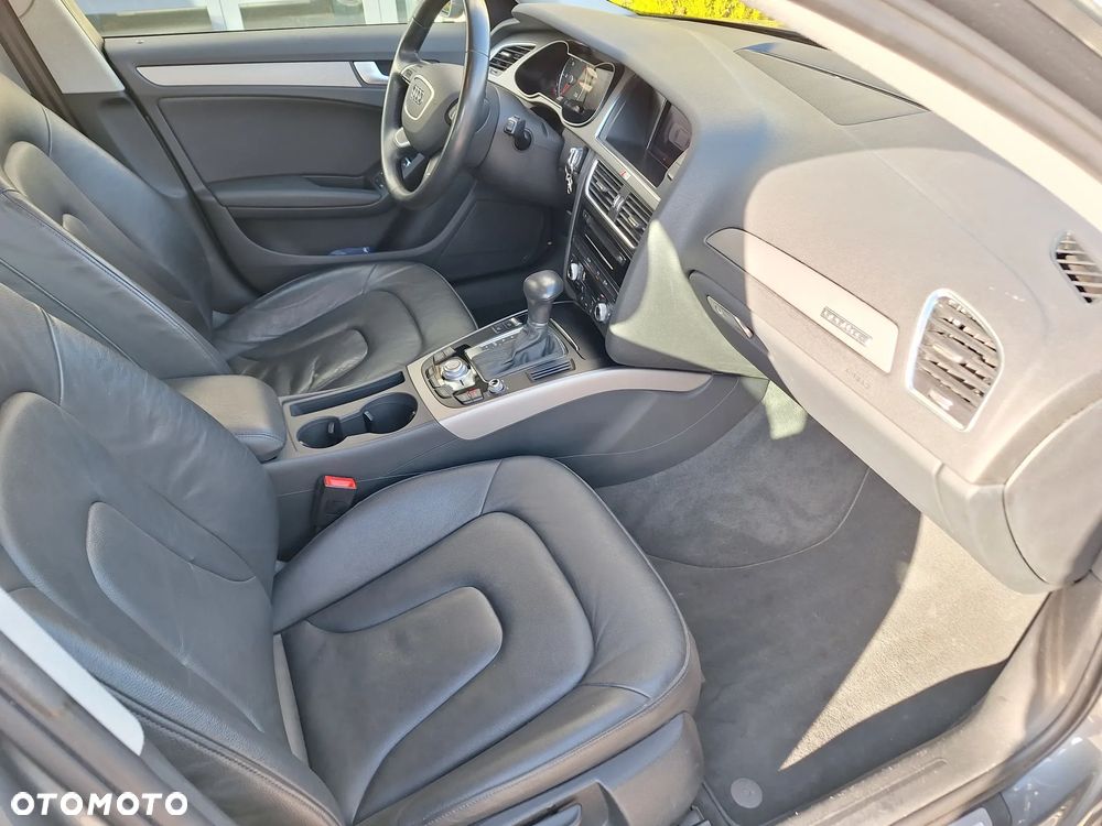 Audi A4 Avant 2.0 TDI DPF clean diesel quattro S tronic S line Sportpaket - 28