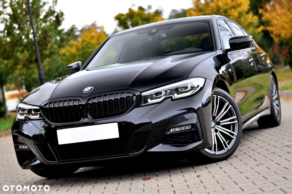 BMW Seria 3 318d M Sport Shadow - 6