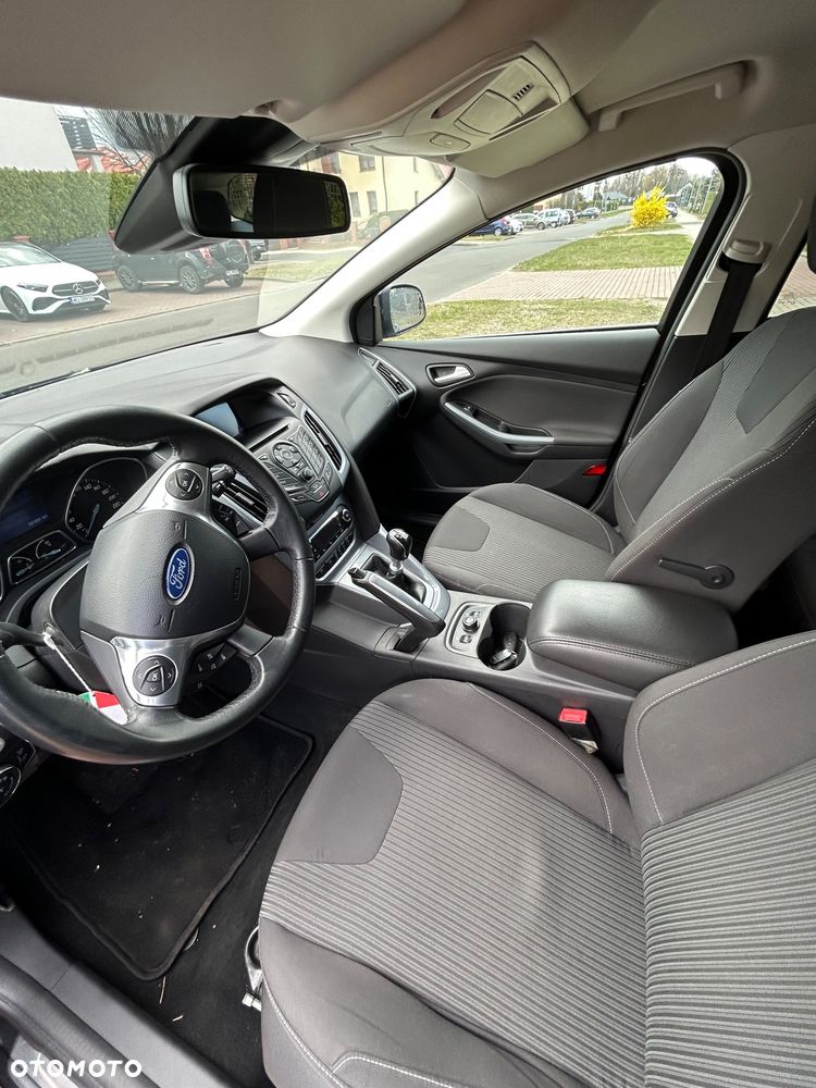 Ford Focus - 12