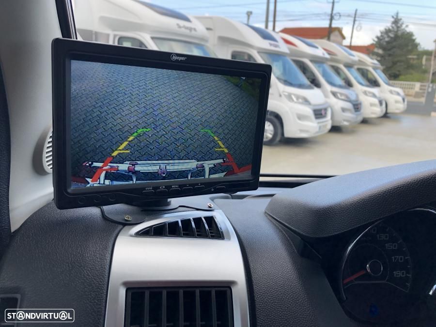 Autostar Privilege P650LC c.central e basculante - 12