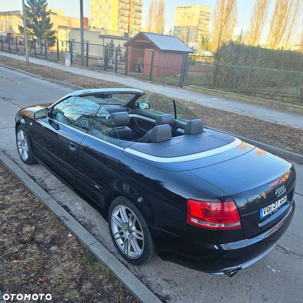 Audi A4 Cabrio - 16