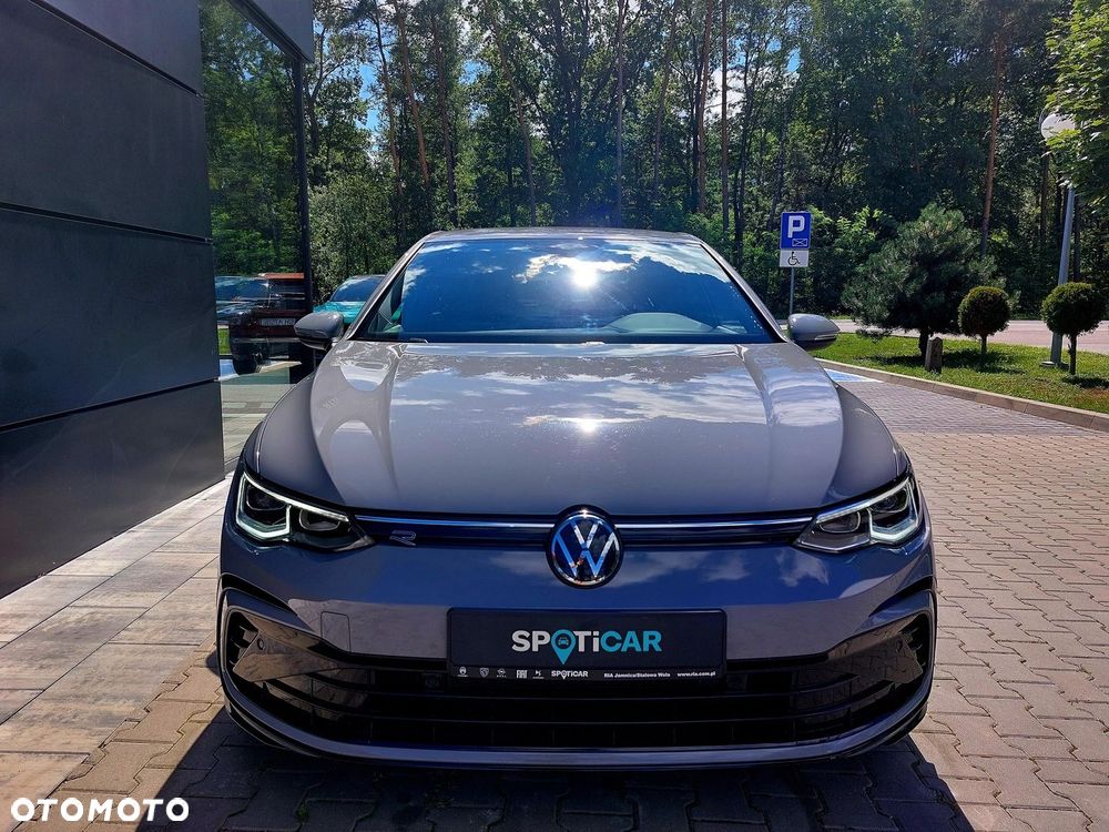 Volkswagen Golf - 5