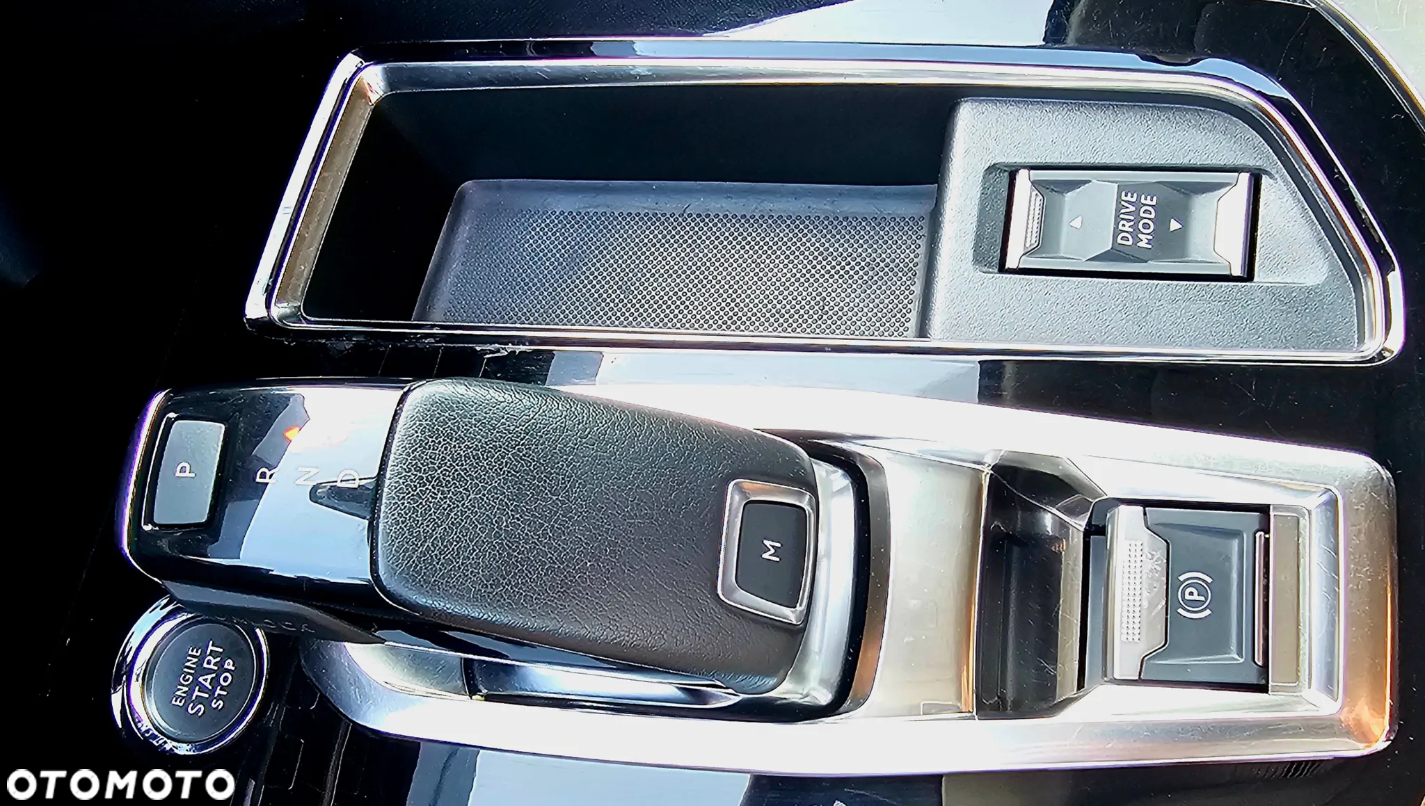 Peugeot 3008 PureTech 130 Stop & Start GPF EAT8 Allure - 36