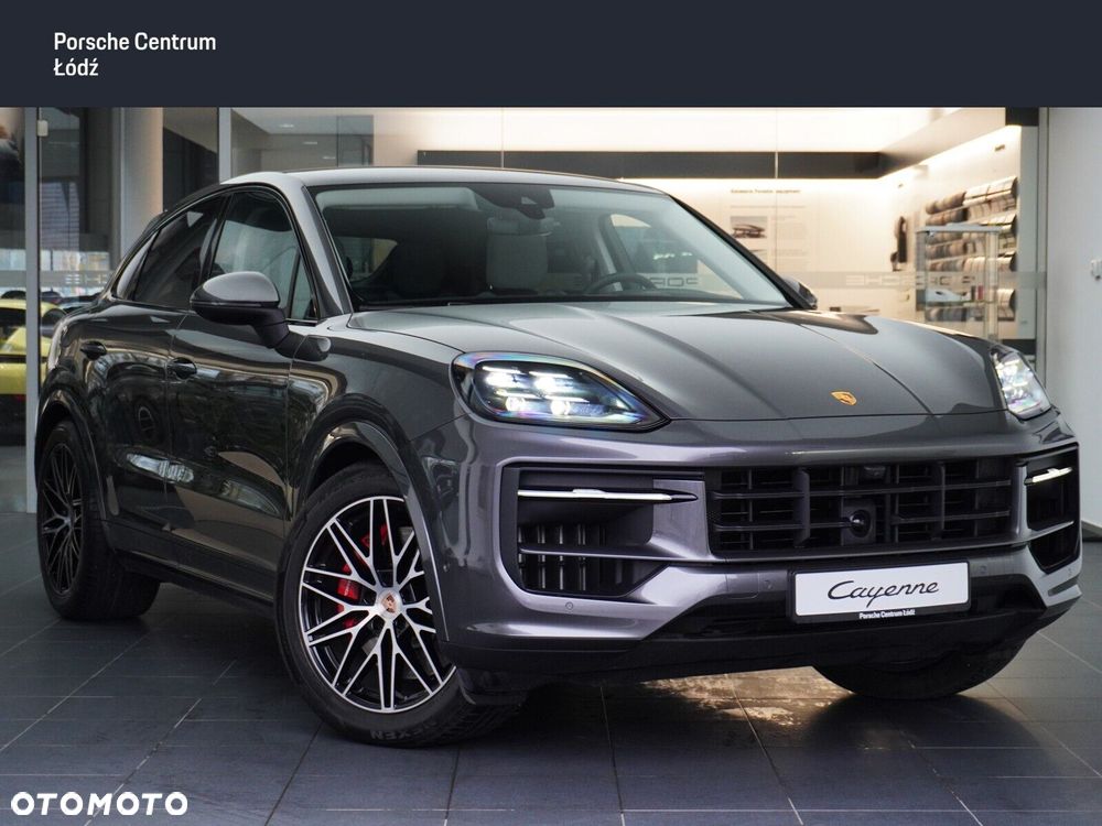 Porsche Cayenne - 1