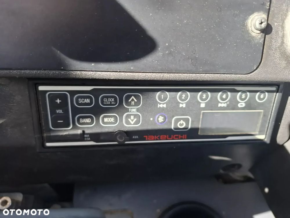 Takeuchi TB 230 - 18