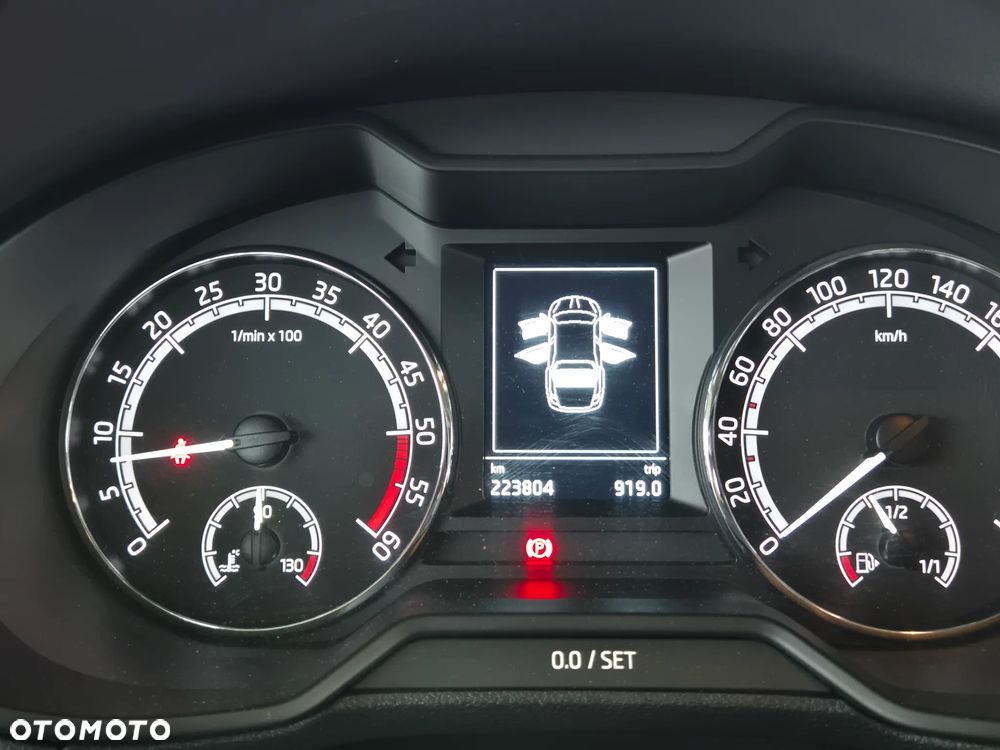 Skoda Octavia 1.6 TDI SCR Ambition - 19